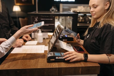 Errores comunes al elegir un sistema de facturación punto de venta